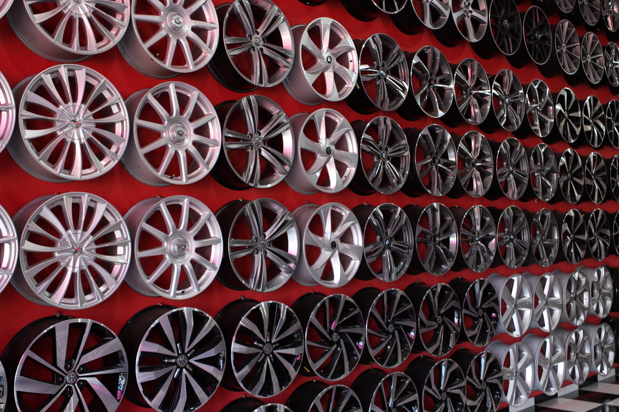 Dub Style Auto Center Jundiaí – Rodas Esportivas, Pneus, Suspensão e ...